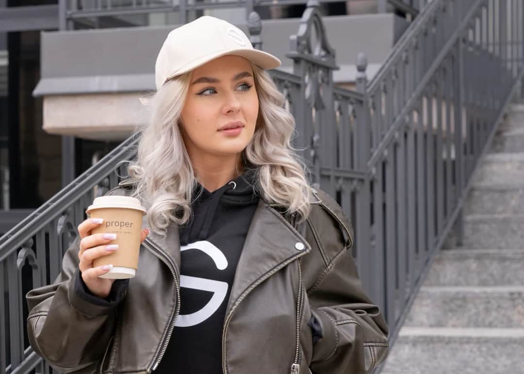 Jak odzież Single Symbol pomaga singlom wysyłać subtelne sygnały?